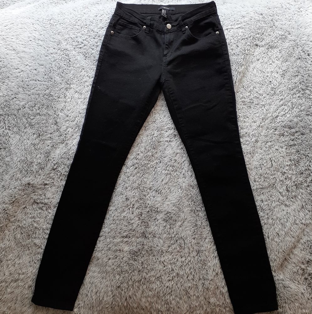 Black jeans - Picture 1 of 3